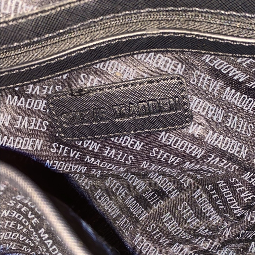 Purse - Picture 6 of 7